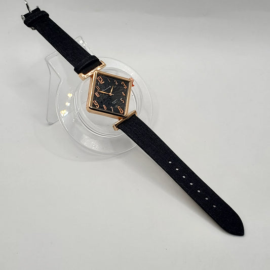 Polygon Pointer Quartz Watch